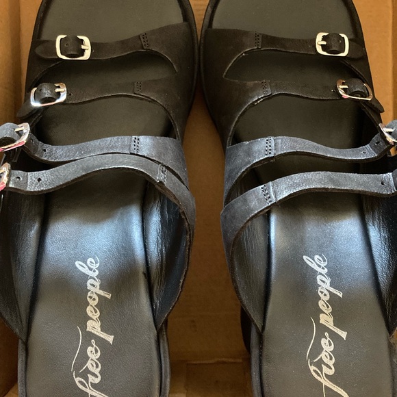 Free People Black Sandals Size 10 - Picture 12 of 15
